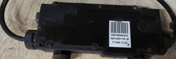 Renault Latitude (L70) Hand brake control module 360100011R