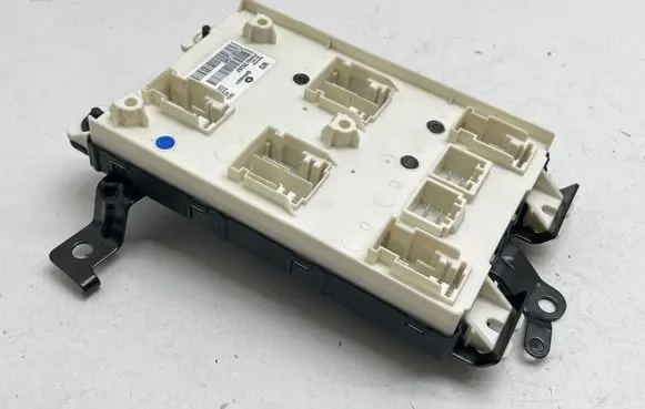 Dodge Durango III Comfort/convenience module 68502353AF 68502358AF 1C062115460