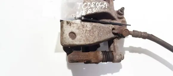 Toyota Corolla Verso AR10 Rear brake caliper y01340