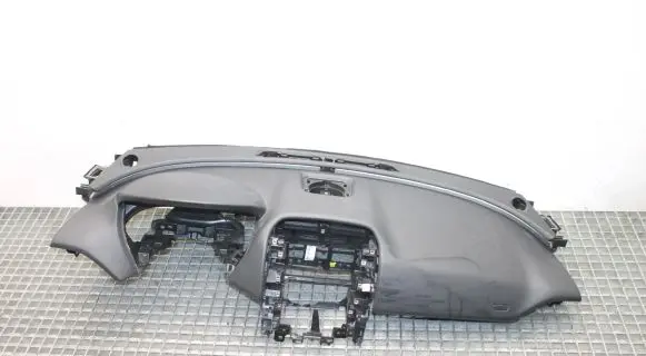 Jaguar XE Dashboard