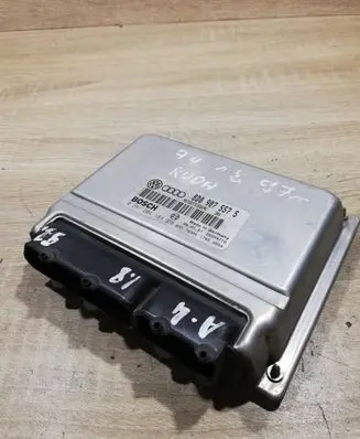 Audi A4 S4 B5 8D Engine control unit/module ECU 8D0907557S 0261204183