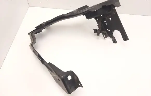 Mercedes-Benz E W211 Headlight/headlamp mounting bracket