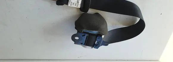 Mazda CX-5 Middle seatbelt buckle (rear) 