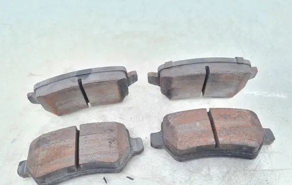 Opel Zafira A Brake pads (rear) 