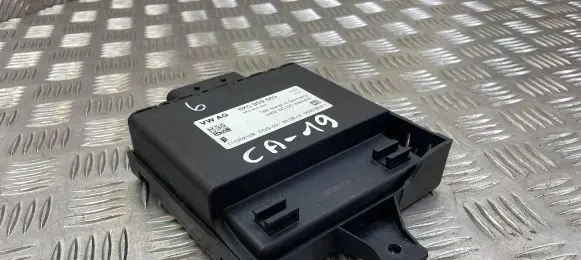 Audi Q5 SQ5 Voltage converter/converter module 8K0959663