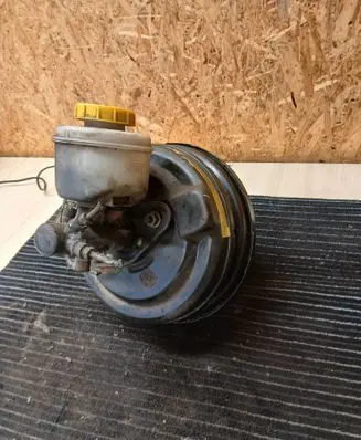Nissan Terrano Brake booster 472107F006
