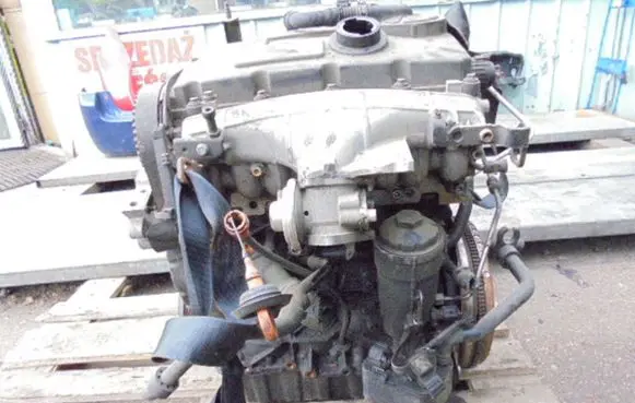 Volkswagen Cross Touran I Engine BKD