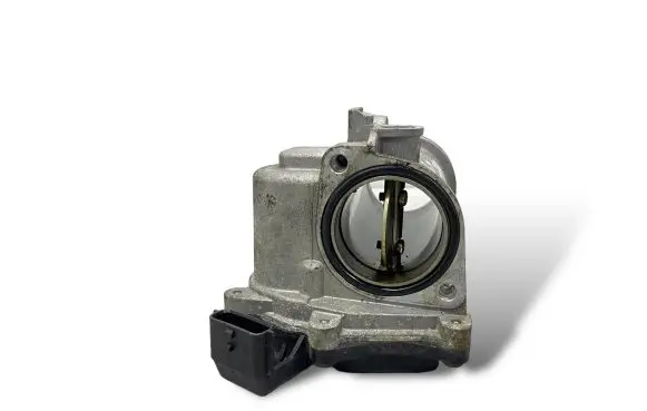Renault Megane III Throttle valve 064113363 8200614985 8200614985E