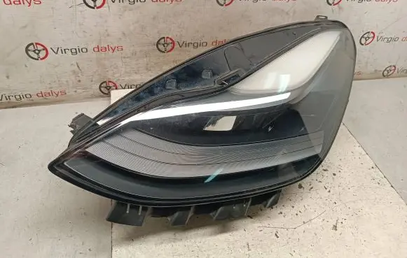 Tesla Model 3 Headlight/headlamp 1514952 CJV21091000515 01531951