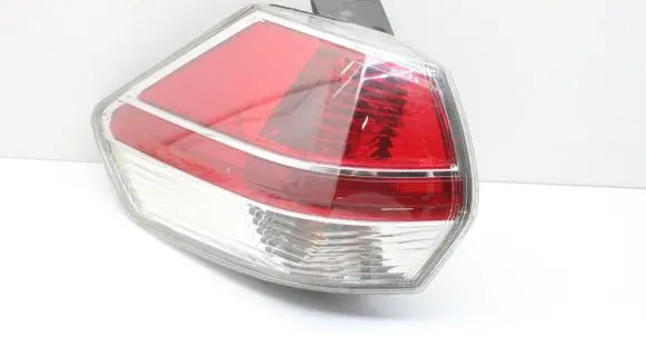 Nissan X-Trail T32 Rear/tail lights