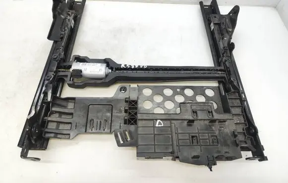 BMW X4 G02 Front passenger seat console base 2963738 4951098N0 3865274