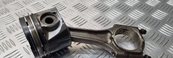 Opel Vectra B Piston with connecting rod