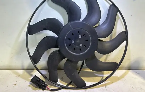 BMW 4 G22 G23 G24 G26 Electric radiator cooling fan 7935171 T80400CB M0123897