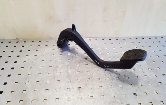 Clutch pedal
