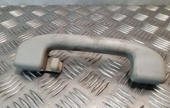 Nissan Juke I F15 Rear interior roof grab handle