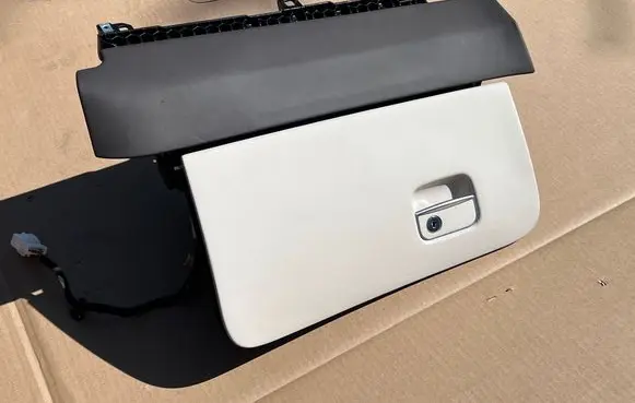 Mercedes-Benz S C217 Glove box A2176800891