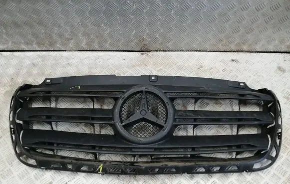 Mercedes-Benz Sprinter W906 Front bumper upper radiator grill A9108852800