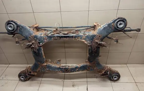 Mercedes-Benz R W251 Rear subframe 