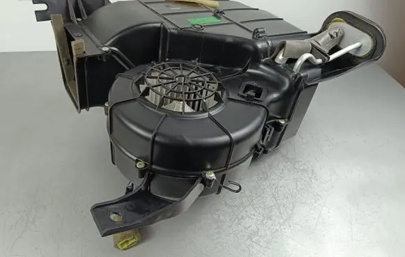SsangYong Rexton Interior heater climate box assembly 6810036000