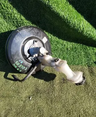 Renault Koleos I Brake booster 472101297R