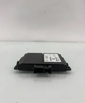 Mercedes-Benz E W212 Other control units/modules A2129003100 A2129023600 284011910930