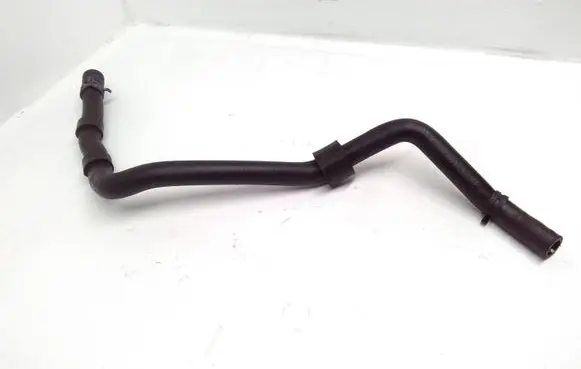 Volkswagen Tiguan Engine coolant pipe/hose
