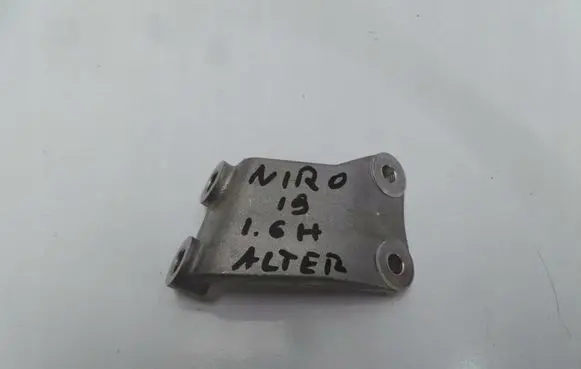 KIA Niro Generator/alternator bracket 
