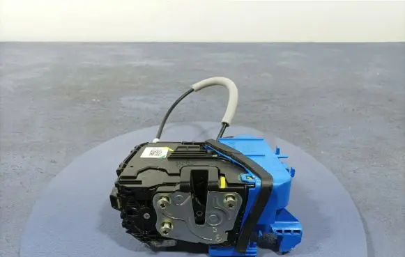 Hyundai Tucson IV NX4 Front door lock 81320-N7000