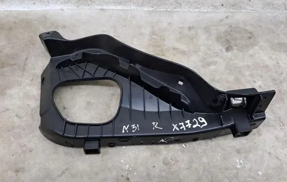 Opel Mokka B Fender mounting bracket 9827024180
