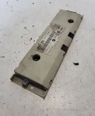 BMW X5 E53 Aerial antenna amplifier 213675