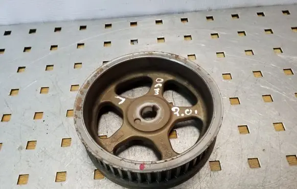 Subaru Legacy Camshaft pulley/ VANOS 