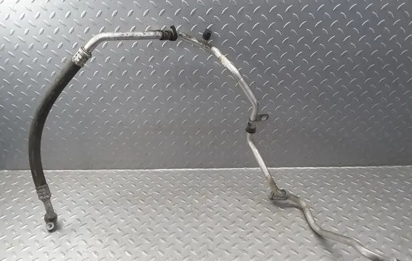 Nissan Tiida C11 Air conditioning (A/C) pipe/hose 13706100 92480EL200