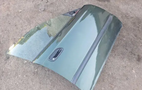 Subaru Legacy Front door