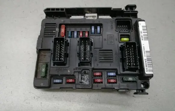 Peugeot 307 BSM Control unit 9650618480 BMSB3