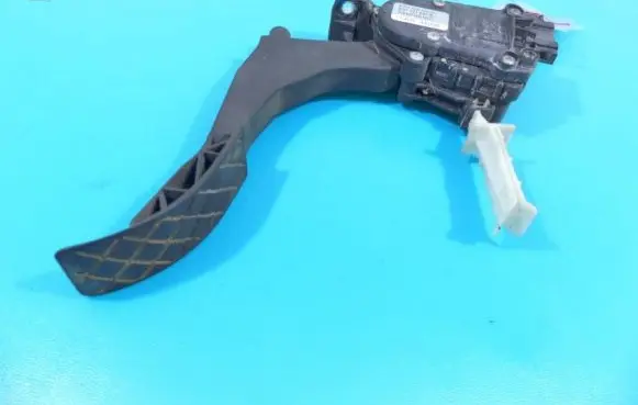 Volkswagen New Beetle Accelerator throttle pedal 6Q1721503B IMPRK1223871