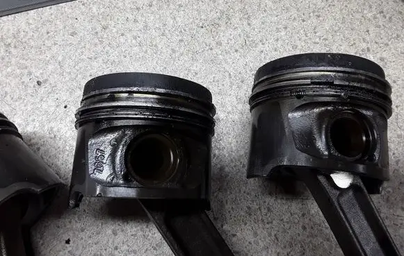Renault Megane III Piston 