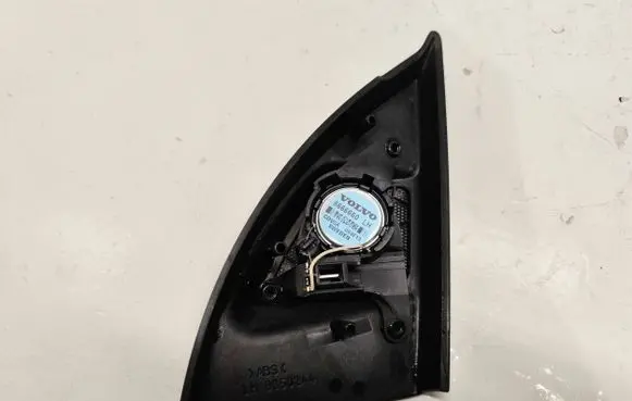 Volvo XC90 Front door high frequency speaker 8666660