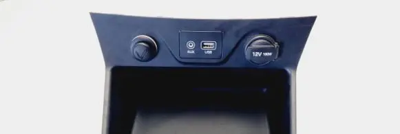 Hyundai Tucson TL USB socket connector 84631D7000 96120D3500 84636D3000