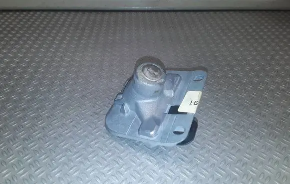 Volvo S80 Tailgate exterior lock 