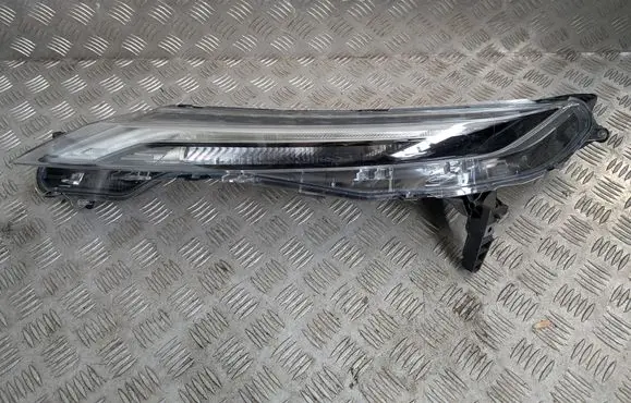 Nissan Juke II F16 LED Daytime headlight 261256PA0A P13AFJK16