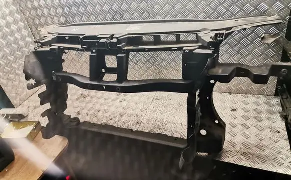Volkswagen PASSAT B6 Radiator support slam panel
