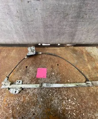 Volkswagen Transporter - Caravelle T4 Front door manual window regulator 