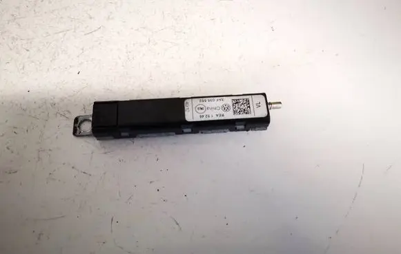Volkswagen PASSAT B7 Antenna control unit 3af035552