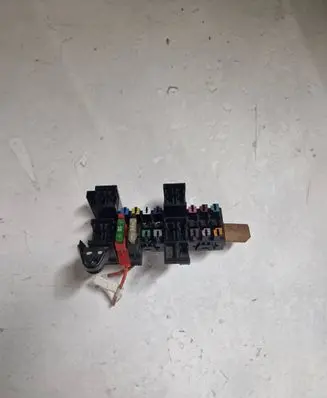Mercedes-Benz Vito Viano W639 Fuse module 2035400050