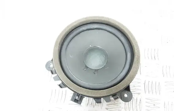 Volvo V50 Front door speaker 30657445