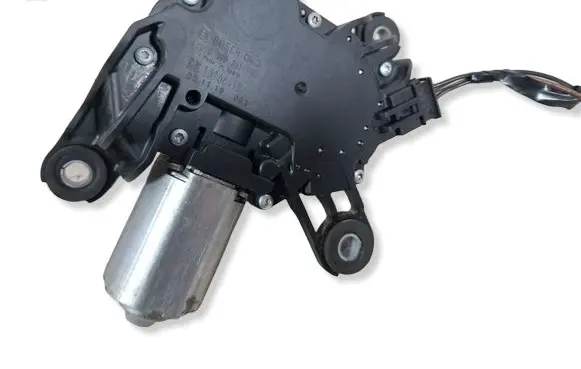Opel Vectra C Rear window wiper motor 13166415 0390201590 051119003