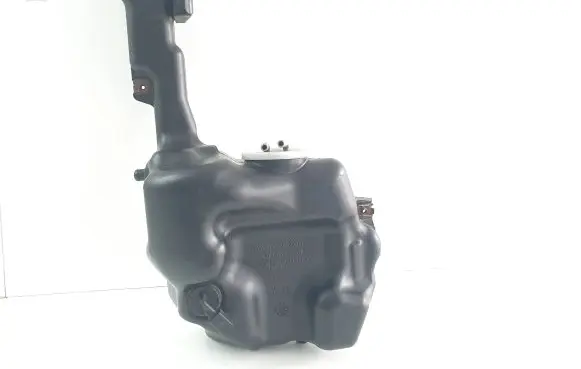 Mercedes-Benz Vito Viano W447 Windshield washer fluid reservoir/tank A2048602260 A20486920