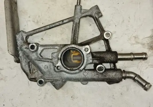 Volkswagen Transporter - Caravelle T6 EGR valve cooler bracket 04L131425 04L131425E