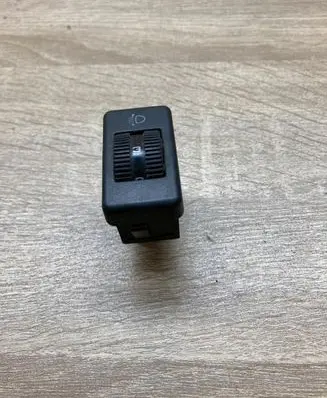 Volkswagen Golf III Headlight level height control switch 357941333