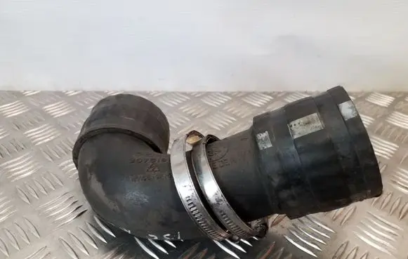 Volvo V70 Intercooler hose/pipe 30751920